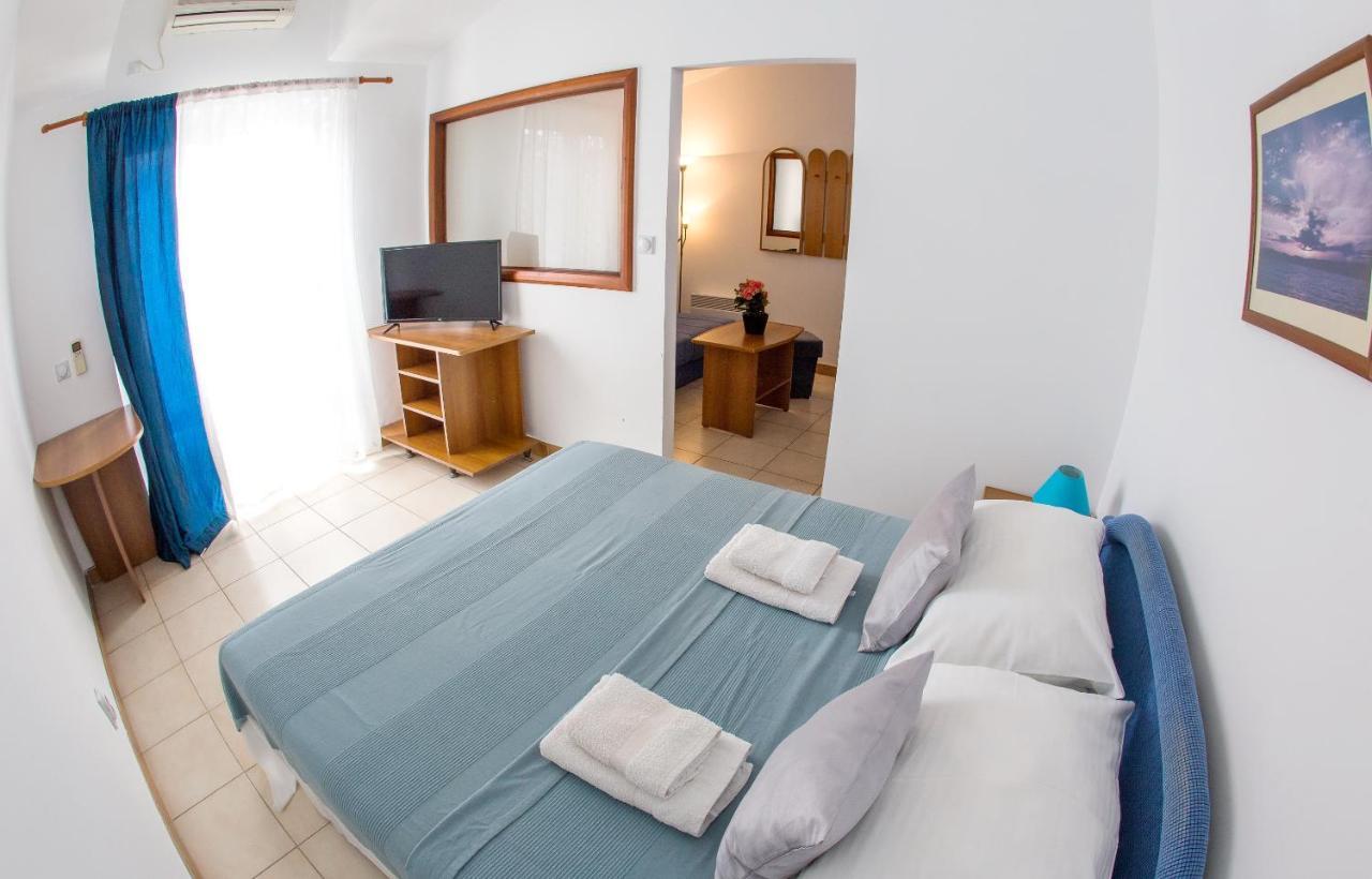 Apartments & Rooms Nikolic ブドヴァ エクステリア 写真