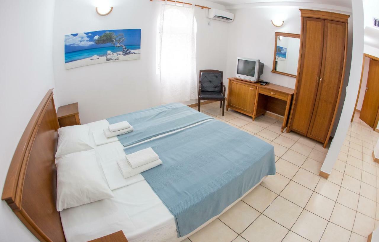 Apartments & Rooms Nikolic ブドヴァ エクステリア 写真