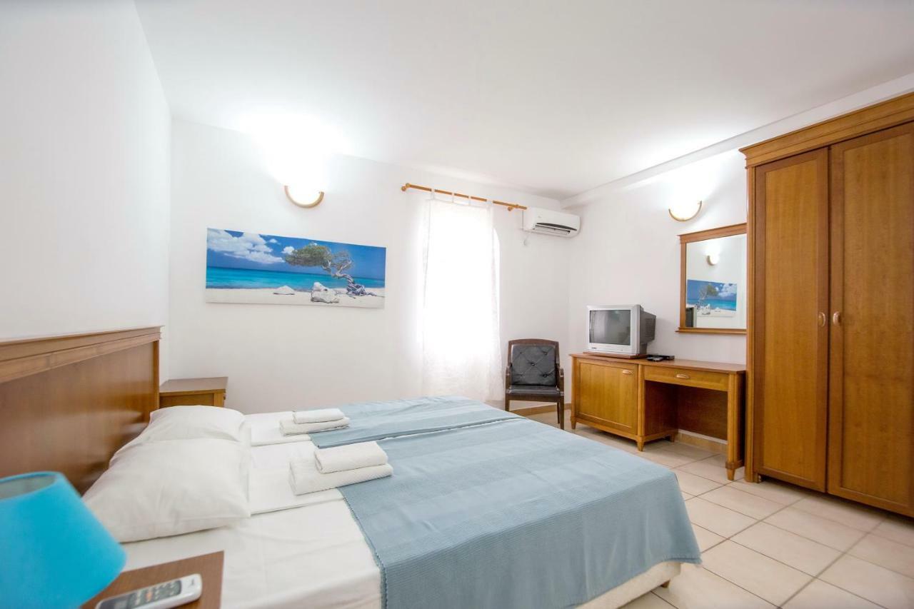 Apartments & Rooms Nikolic ブドヴァ エクステリア 写真