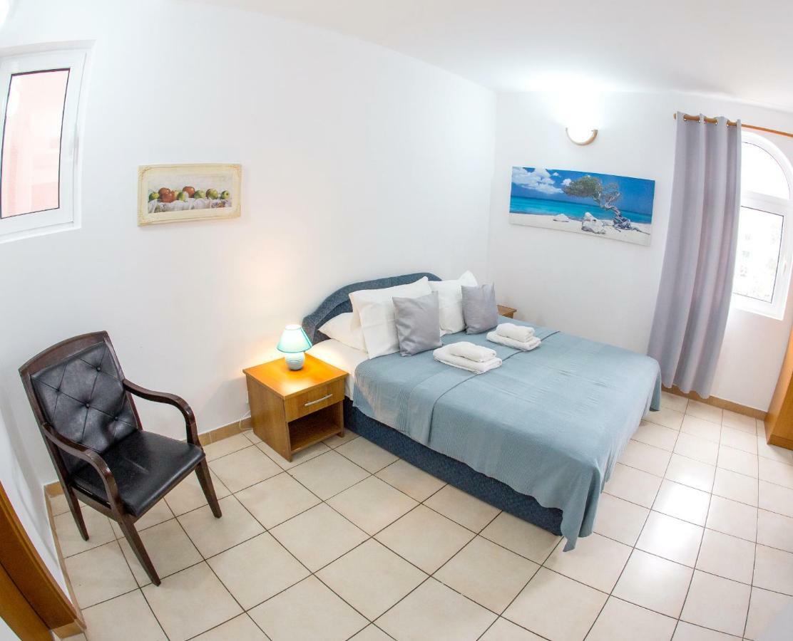 Apartments & Rooms Nikolic ブドヴァ エクステリア 写真